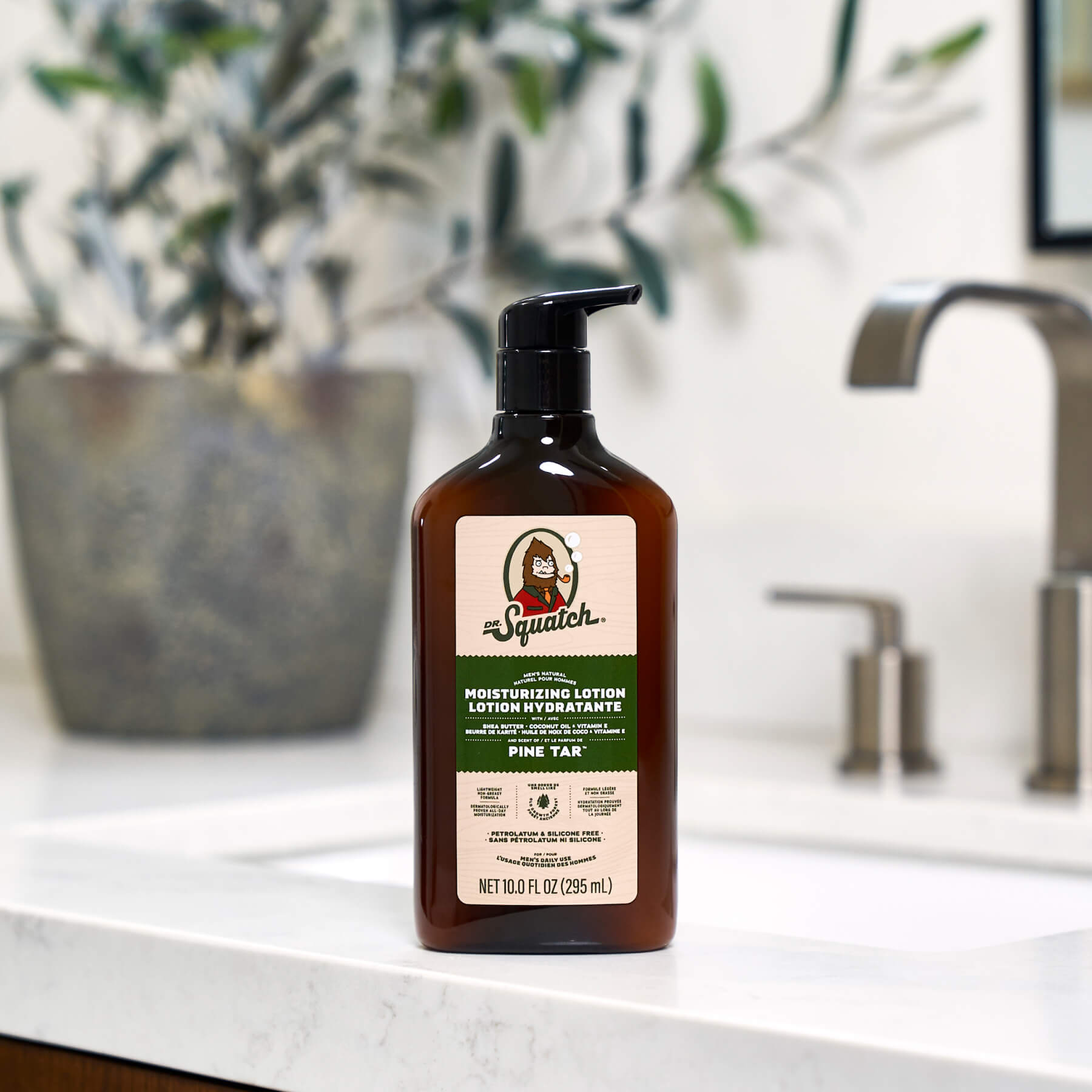 Dr. Squatch - Take a look at our NEW Pine Tar Lotion 🌲 Hydrate your skin  with the ultra-manly scent of fresh-cut pine. Get yours TODAY: https:// drsquatch.com/products/pine-tar-lotion �
